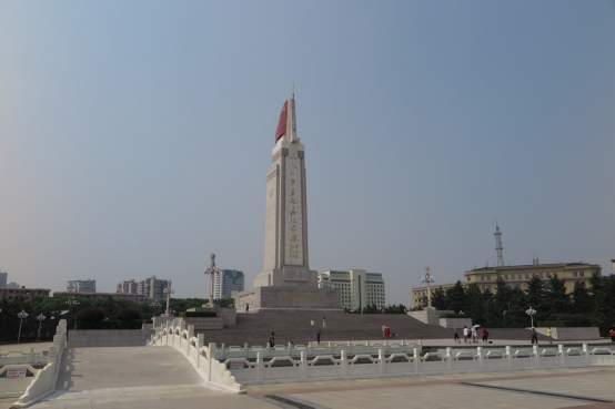 南昌八一广场改造后重新向公众开放