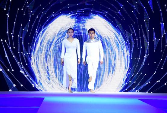 2017中国（江西）国际麻纺流行趋势发布季举行首场秀