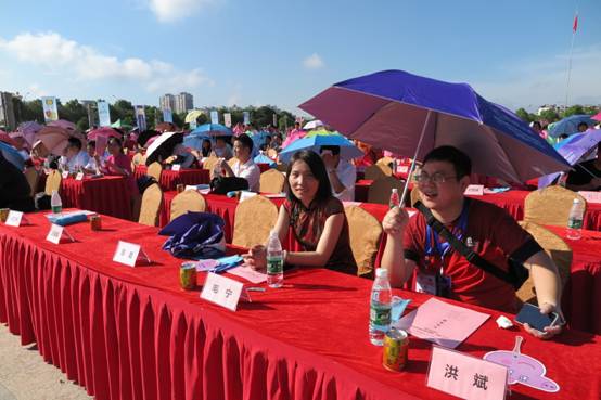 全球千余名太极爱好者在江西广昌县共舞太极