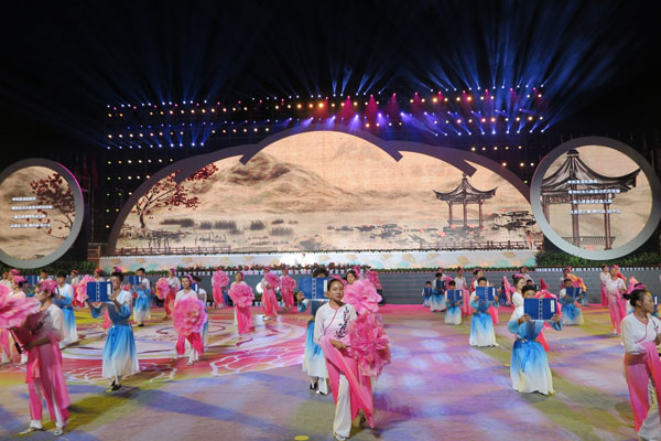 戏出抚州 曲传天下2018年汤显祖戏剧节暨国际戏剧交流月活动开幕